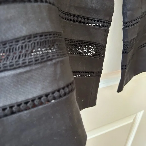 White House Black Market linen blend wide leg crop pants. Lace detail. EUC - Picture 3 of 15